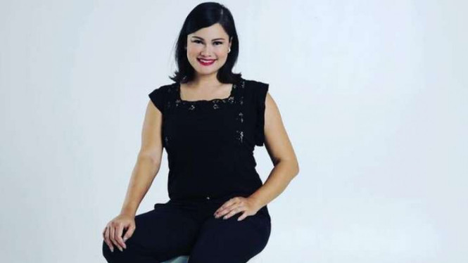 Instagram/@tracytrinita