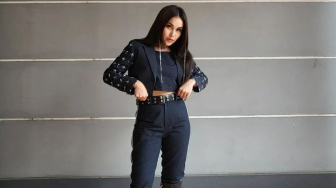 Instagram/ayutingting92