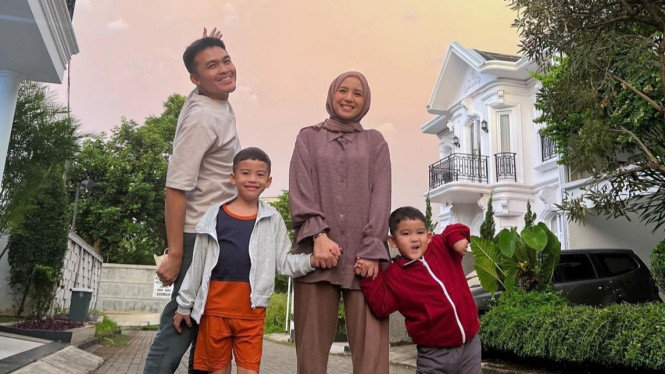 Instagram/ @tya_ariestya