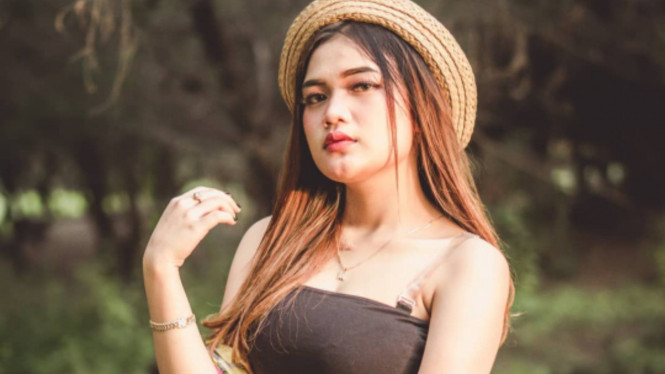 instagram/mieke_yolanda