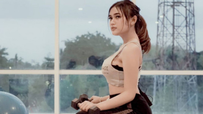 instagram/mieke_yolanda