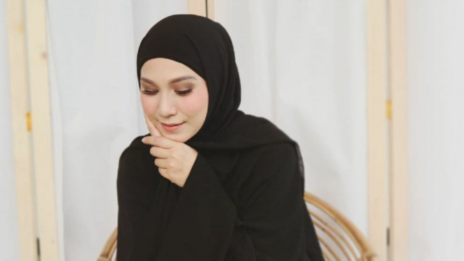 Instagram/puputmelati