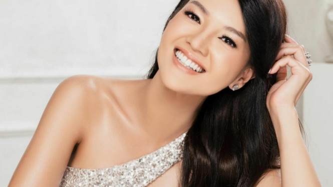 Instagram/farahquinnofficial