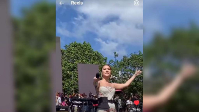 Instagram/@itsghezya