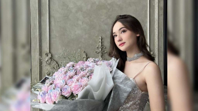 Instagram/@its_lauramoane2