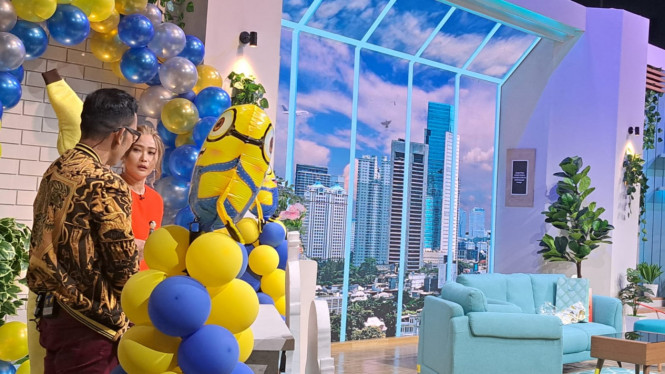 Intipseleb/Tiya Sukmawati