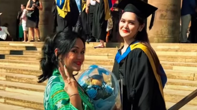 Instagram/ferrysal1m