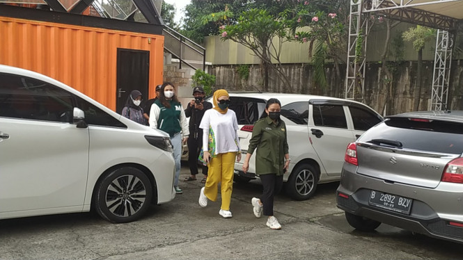 IntipSeleb/ Wahyu Firmansyah