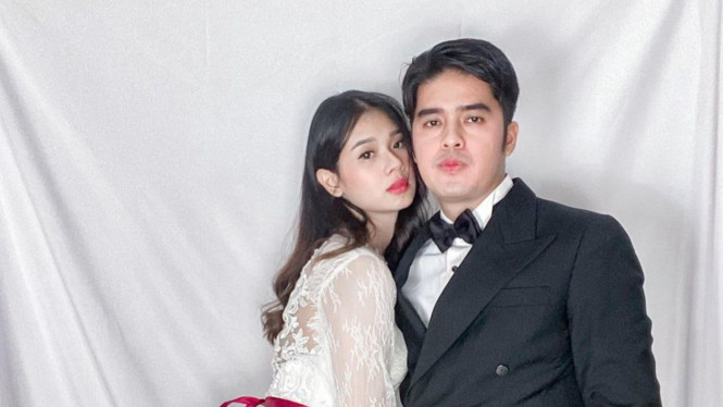 Instagram/amandazevannya