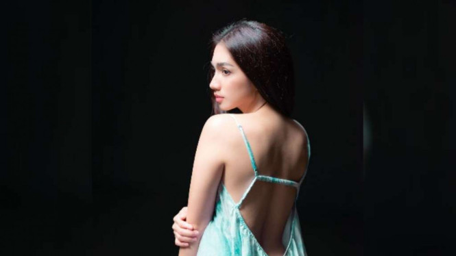 Instagram/@realangelkaramoy