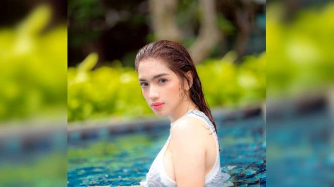 Instagram/@realangelkaramoy