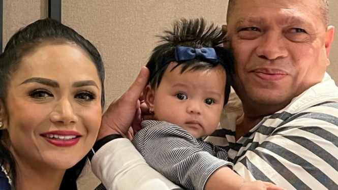 Instagram/krisdayantilemos