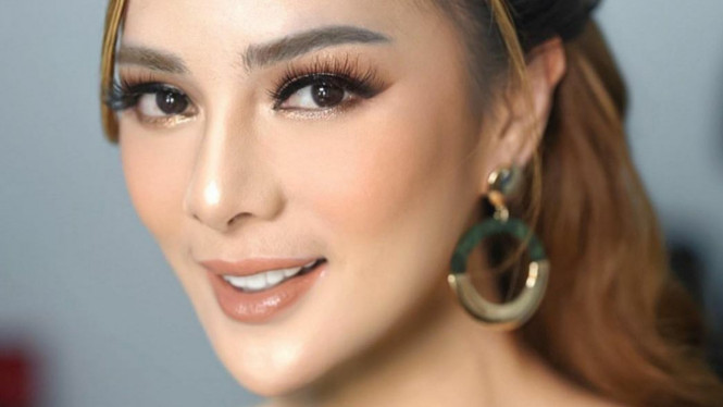 Instagram/astridtiar127