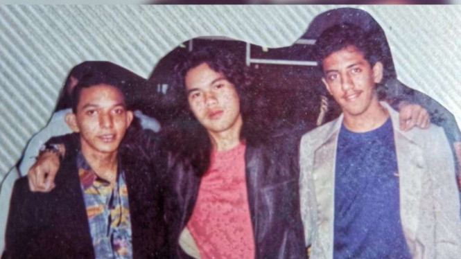 Instagram/@ahmaddhaniofficial