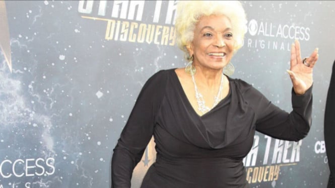 Instagram/ @nichellenicholsofficial