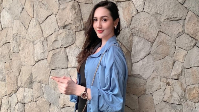 Instagram/@arinarezkyanaa