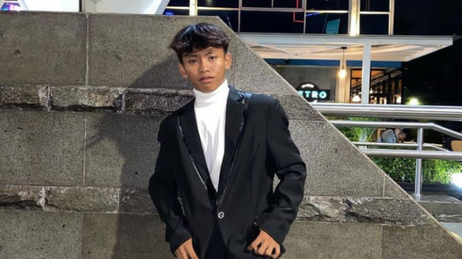 Instagram/roy_thampan09