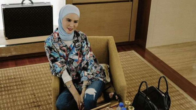 Instagram/@angellelga