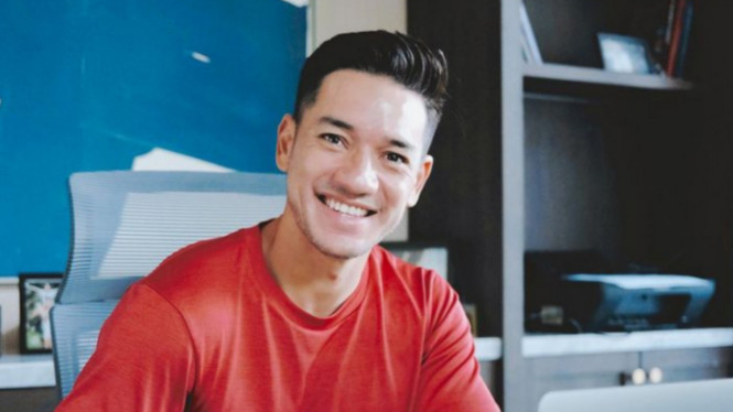 Instagram/@andrew.white._