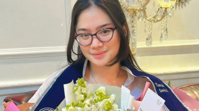 instagram/mulanjameela1