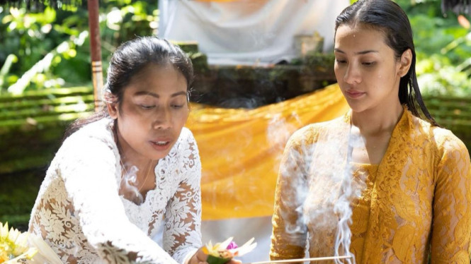 Instagram/Anya Geraldine