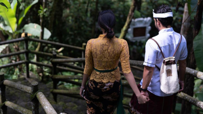 Instagram/Anya Geraldine