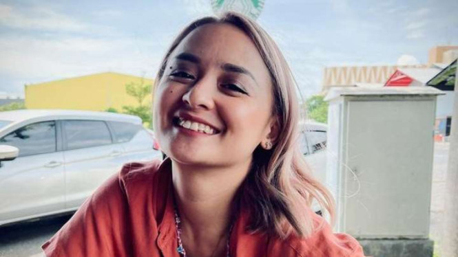 Instagram/@joannaalexandra