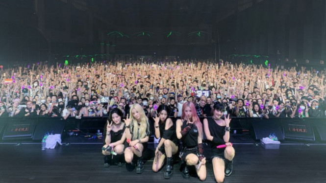 Instagram/@official_g_i_dle