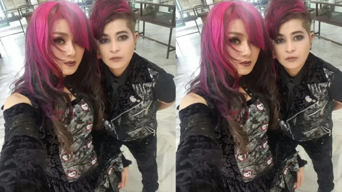 Instagram/mitathevirgin