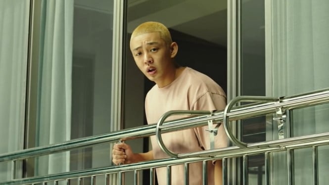 YouTube/Netflix Asia