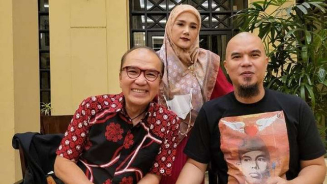 Instagram/@tantowiyahyaofficial