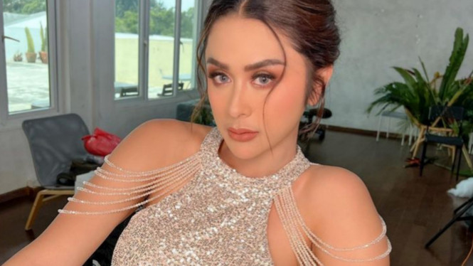 Instagram/@selvikitty