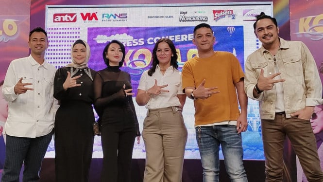 Intipseleb/Tiya Sukmawati