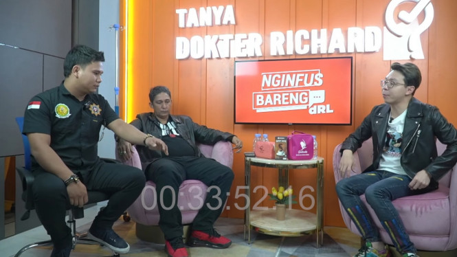 YouTube/ dr. Richard Lee, MARS