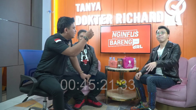 YouTube/ dr. Richard Lee, MARS