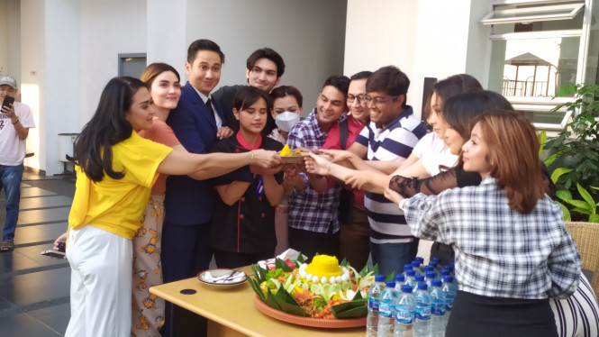 IntipSeleb/ Wahyu Firmansyah