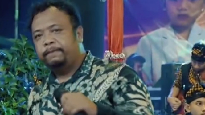 Instagram/@abahlalareal