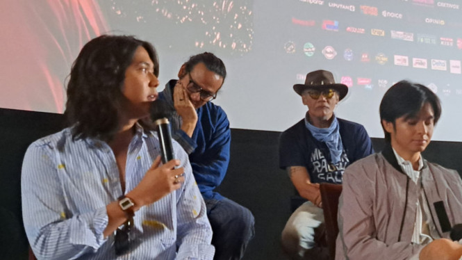 Intipseleb/Tiya Sukmawati