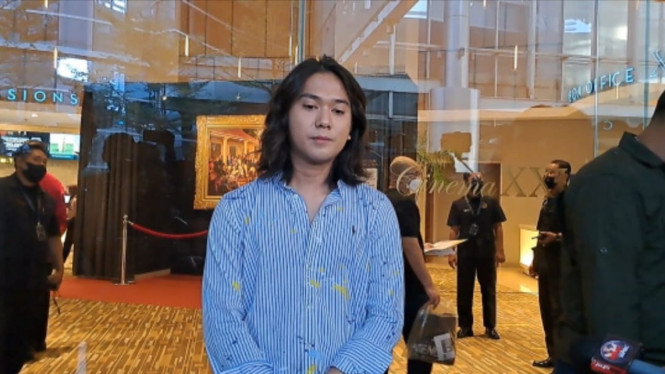 Intipseleb/Tiya Sukmawati