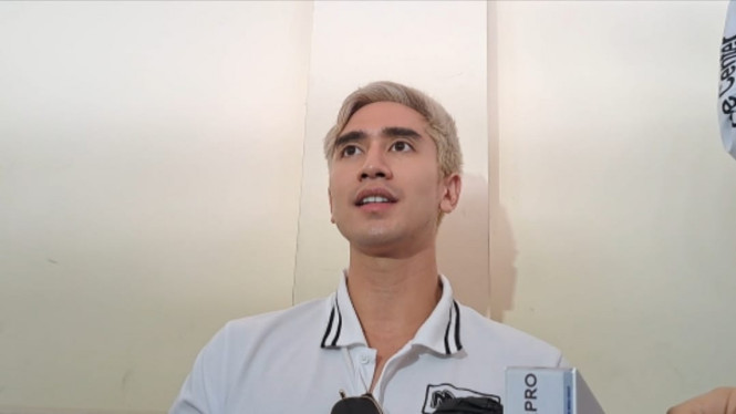 Intipseleb/Tiya Sukmawati