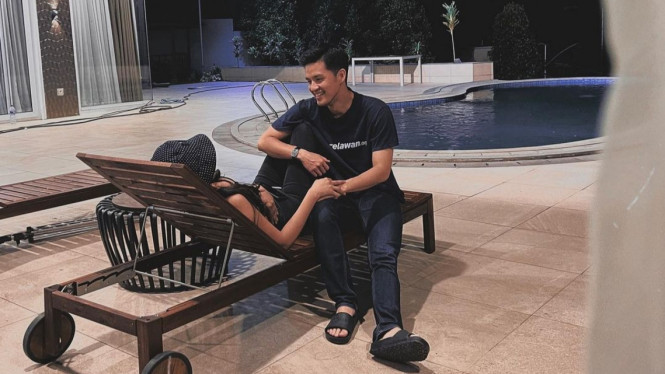 Instagram.com/eri.carl