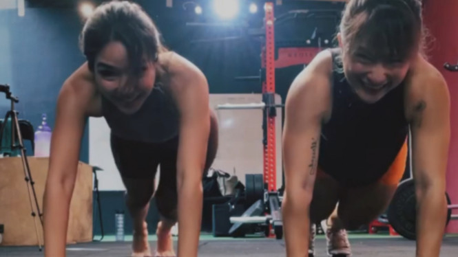 Instagram/ @gisel_la