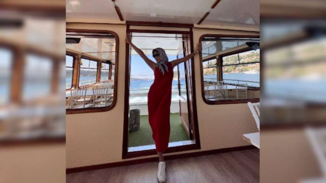 Instagram/@tamarableszynskiofficial