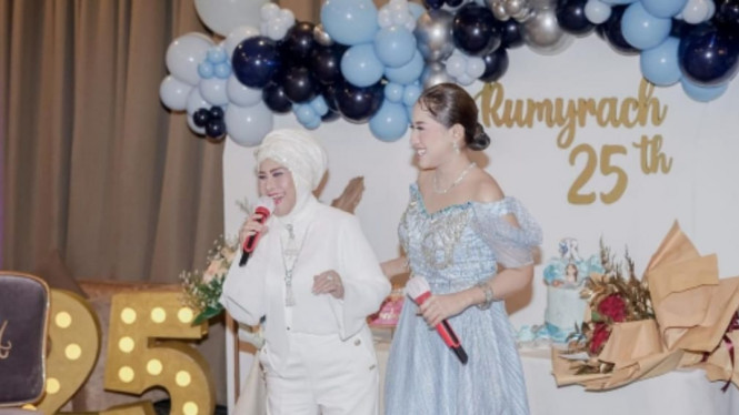 Instagram/rumyrach15