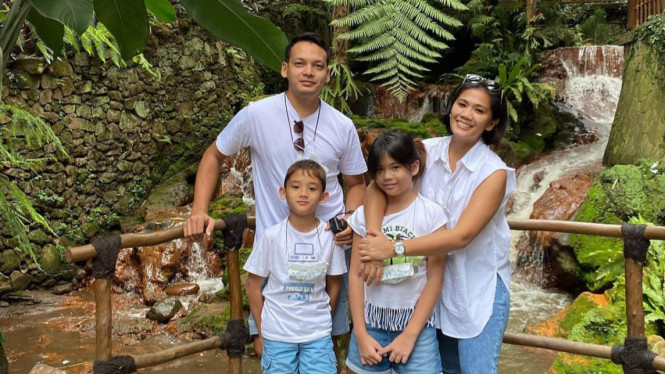 Instagram/benjoshua_r