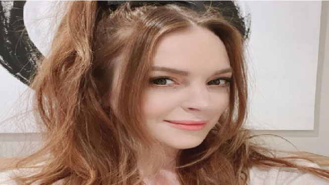 Instagram/lindsaylohan