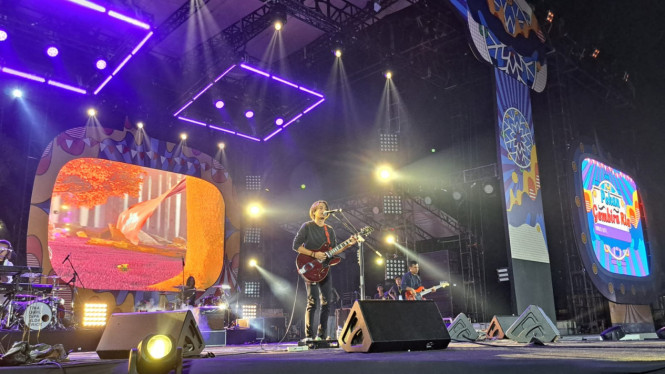 Intipseleb/Tiya Sukmawati