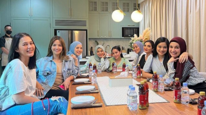 Instagram.com/tya_ariestya