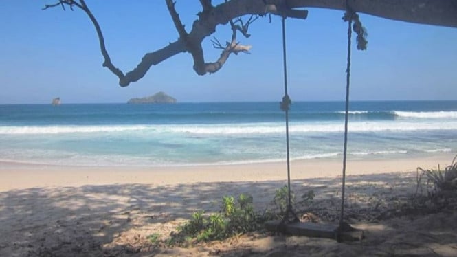 Instagram.com/pantaisendiki