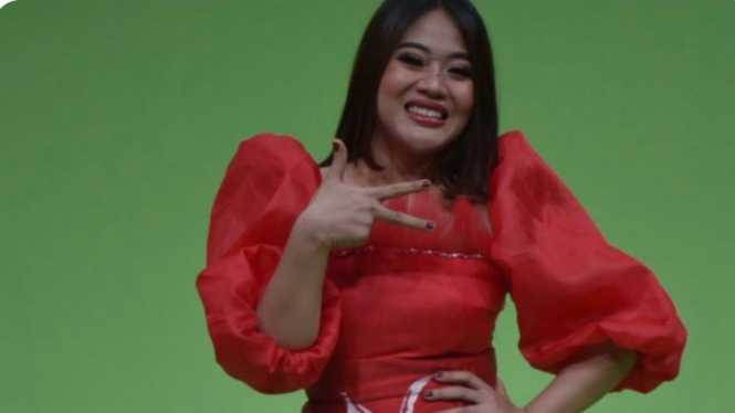 Dijagokan Iyeth Bustami Masitoh Sukses Bawakan Lagu Gula gula Dijagokan Iyeth Bustami Masitoh Sukses Bawakan Lagu Gula gula